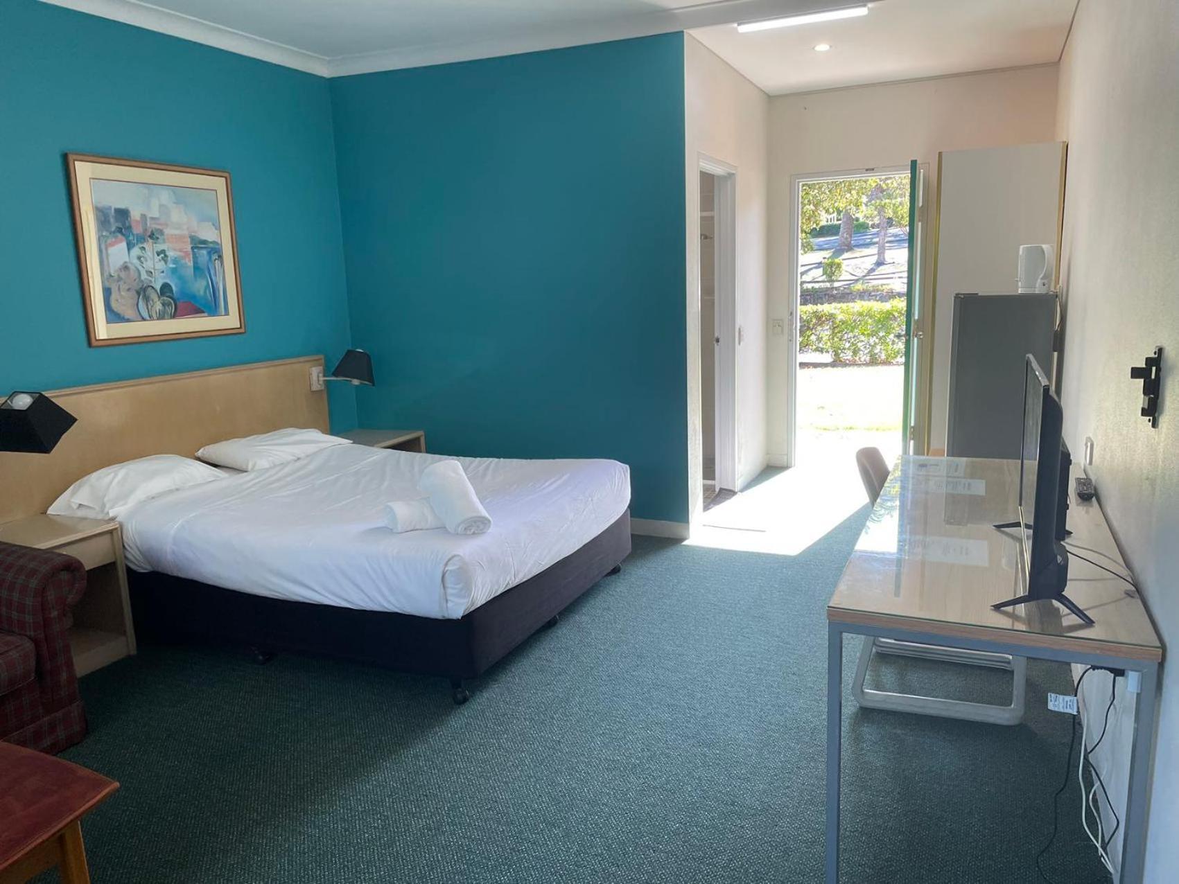 Seaside Garden Retreat Accommodation Wamberal Bagian luar foto