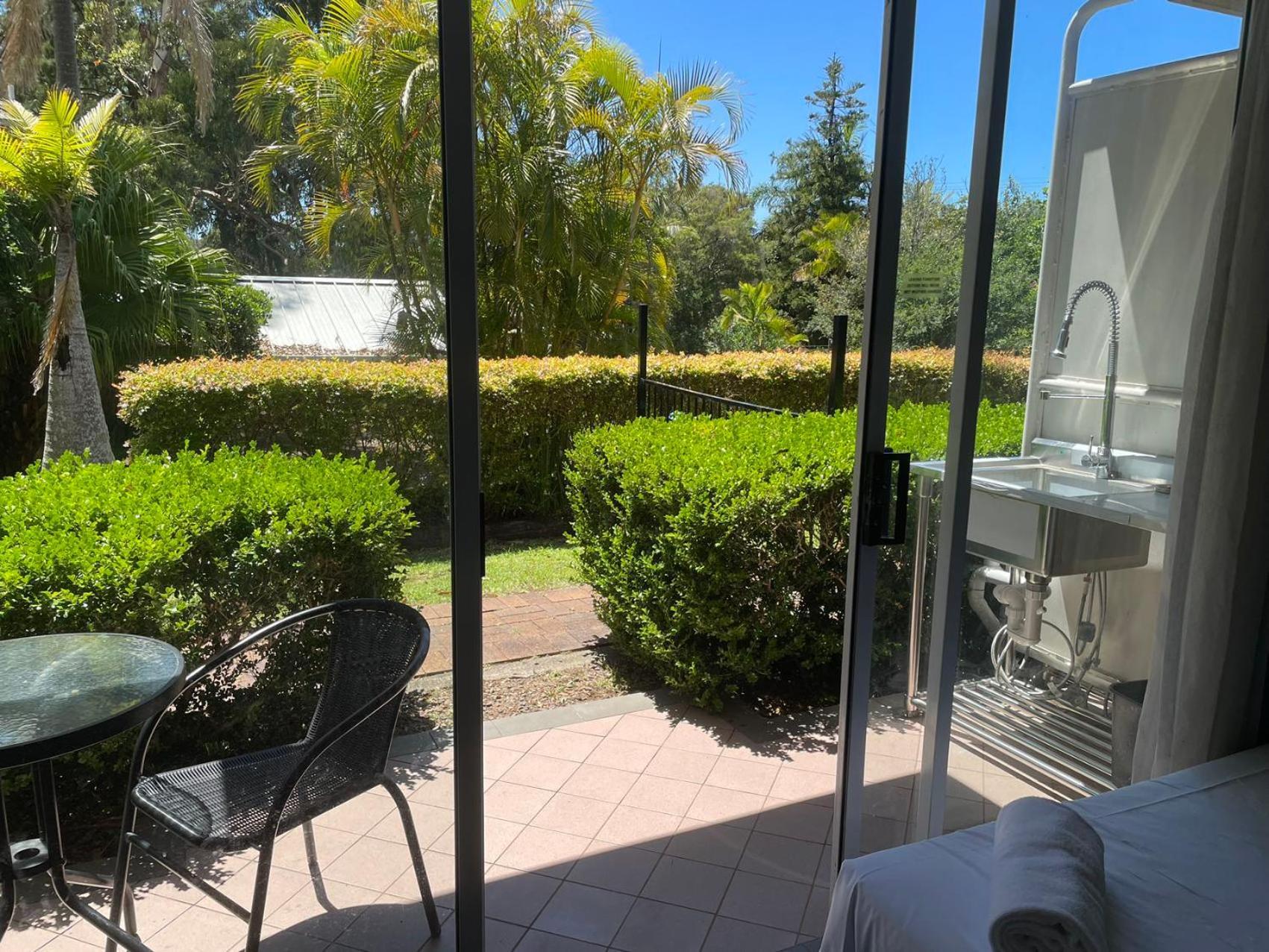 Seaside Garden Retreat Accommodation Wamberal Bagian luar foto